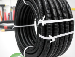 Труба гофрированная ПНД с зондом 16 мм 100 м Идеал Черный